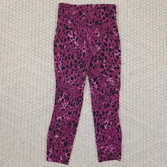 Lululemon Base Pace High-Rise Crop 23" Cheetah Camo Magenta Purple Multi Sz 6 - Picture 4 of 7